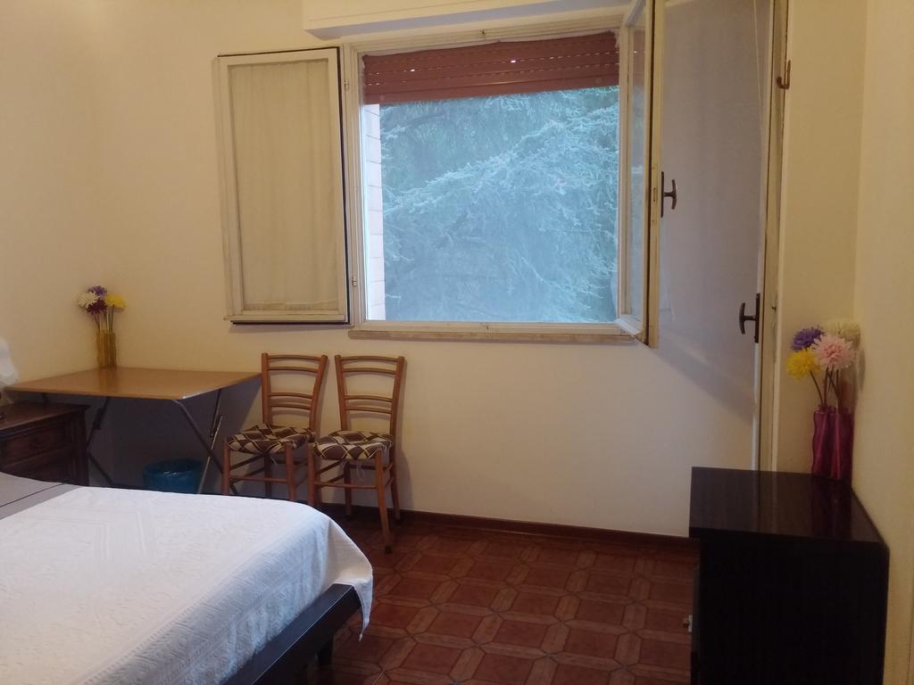 Accogliente E Ospitale B&B Perugia Eksteriør billede